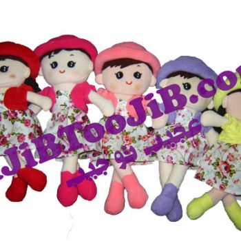 دخترهای کلاهدار دامن گلی